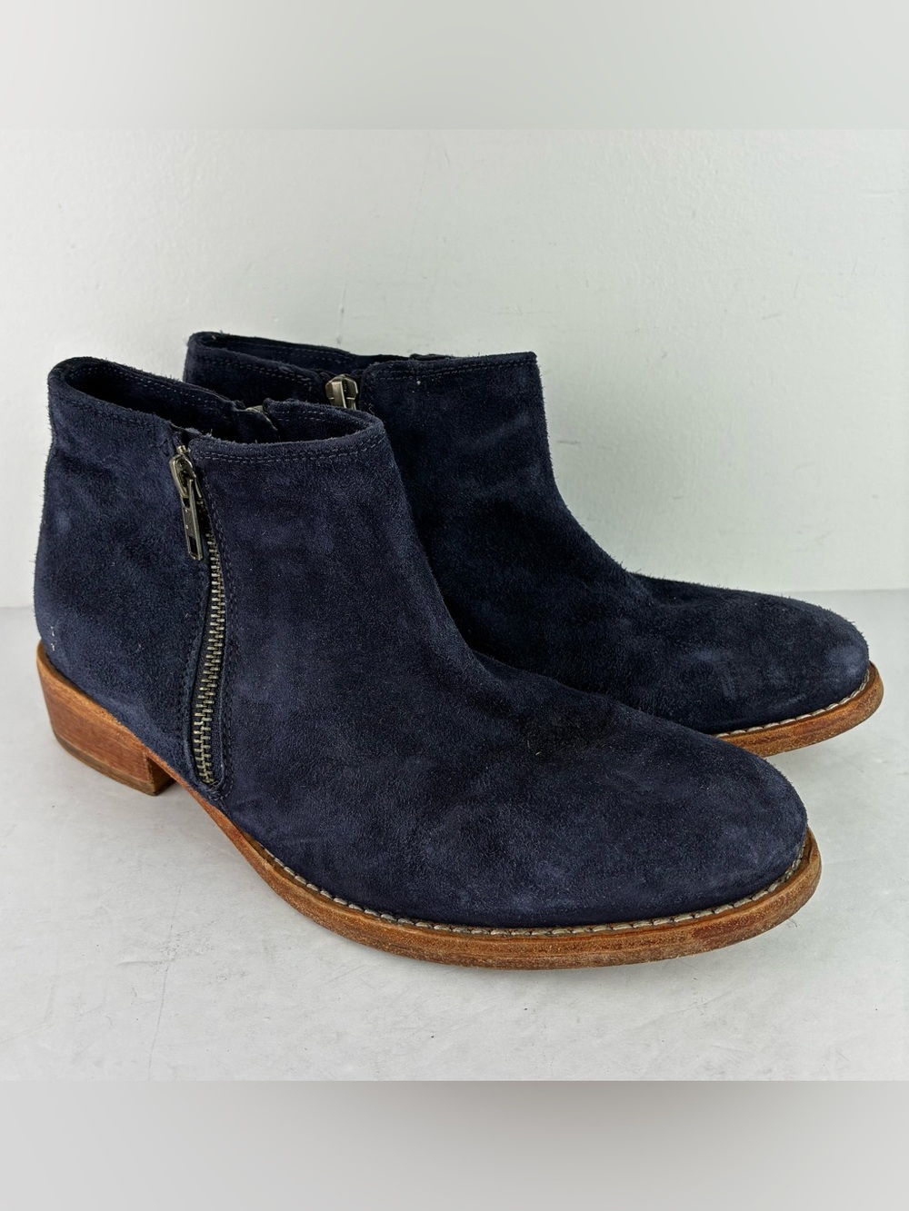 Johnston & Murphy Shelby Navy Blue Suede Ankle Boots